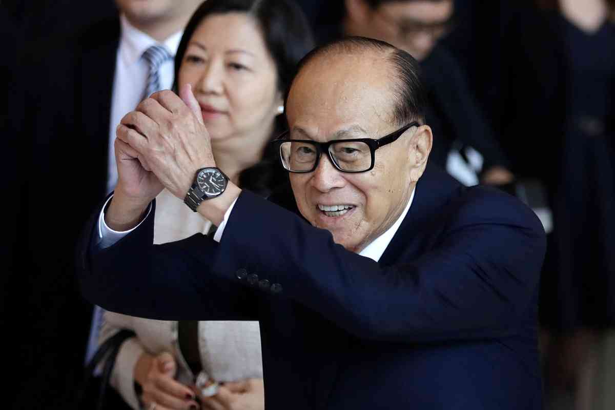 中央出手幫長和 中央出手幫長和