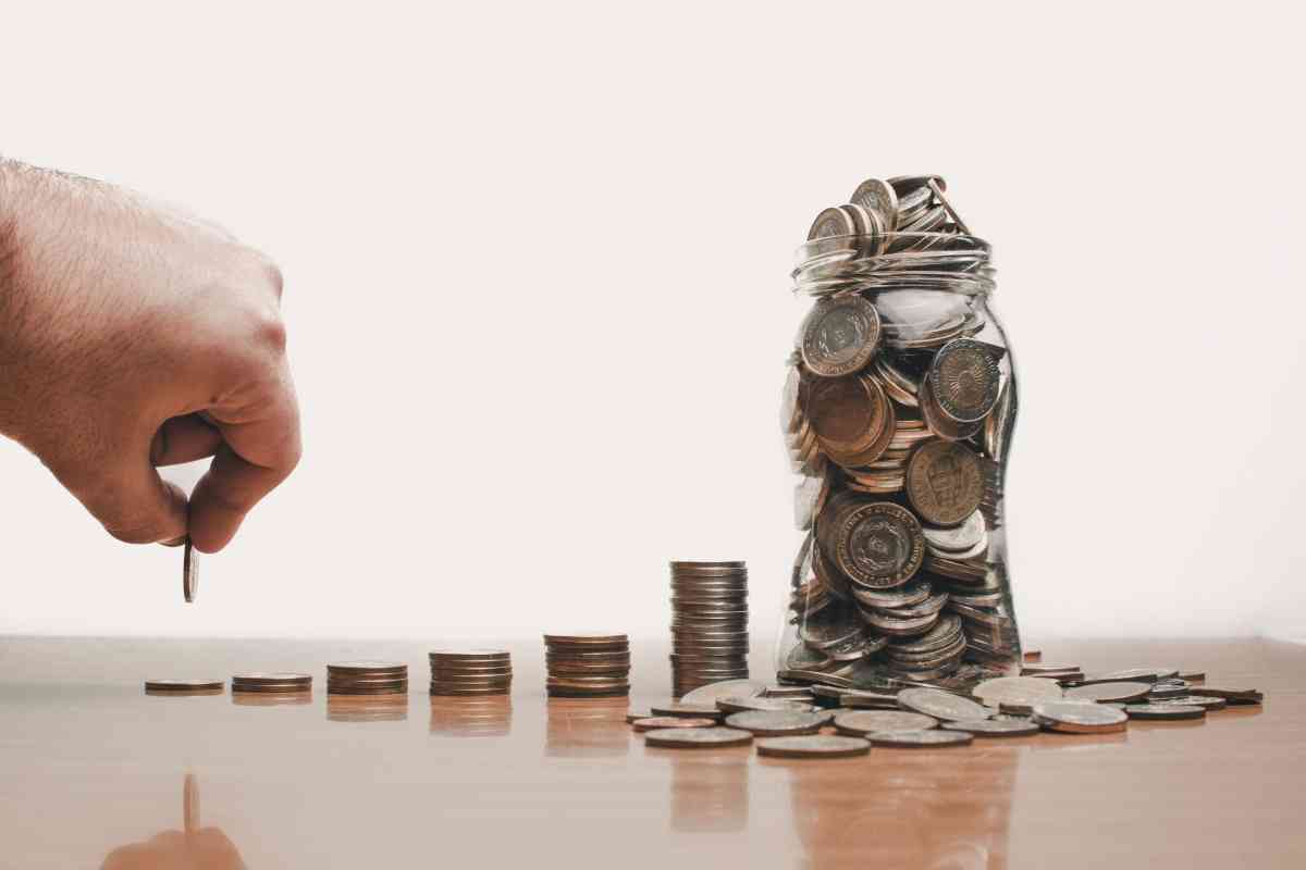 「搣本派息」拖低基金價格！