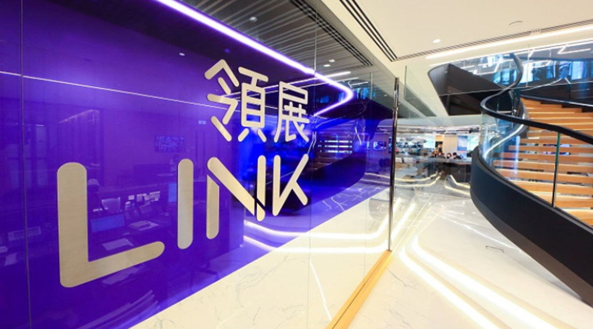 領展及香港電訊，賺錢必派息