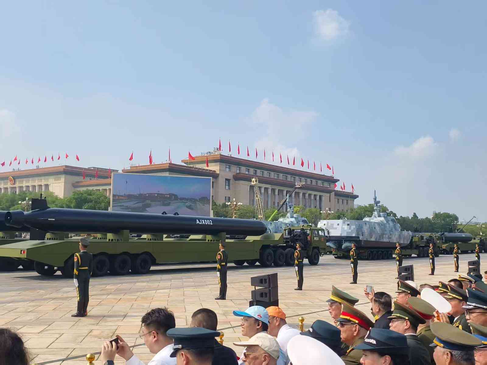 九三閱兵 | 多款武器裝備首次亮相，東風-5C液體洲際戰略核導彈打擊範圍覆蓋全球 （不斷更新）（多圖）