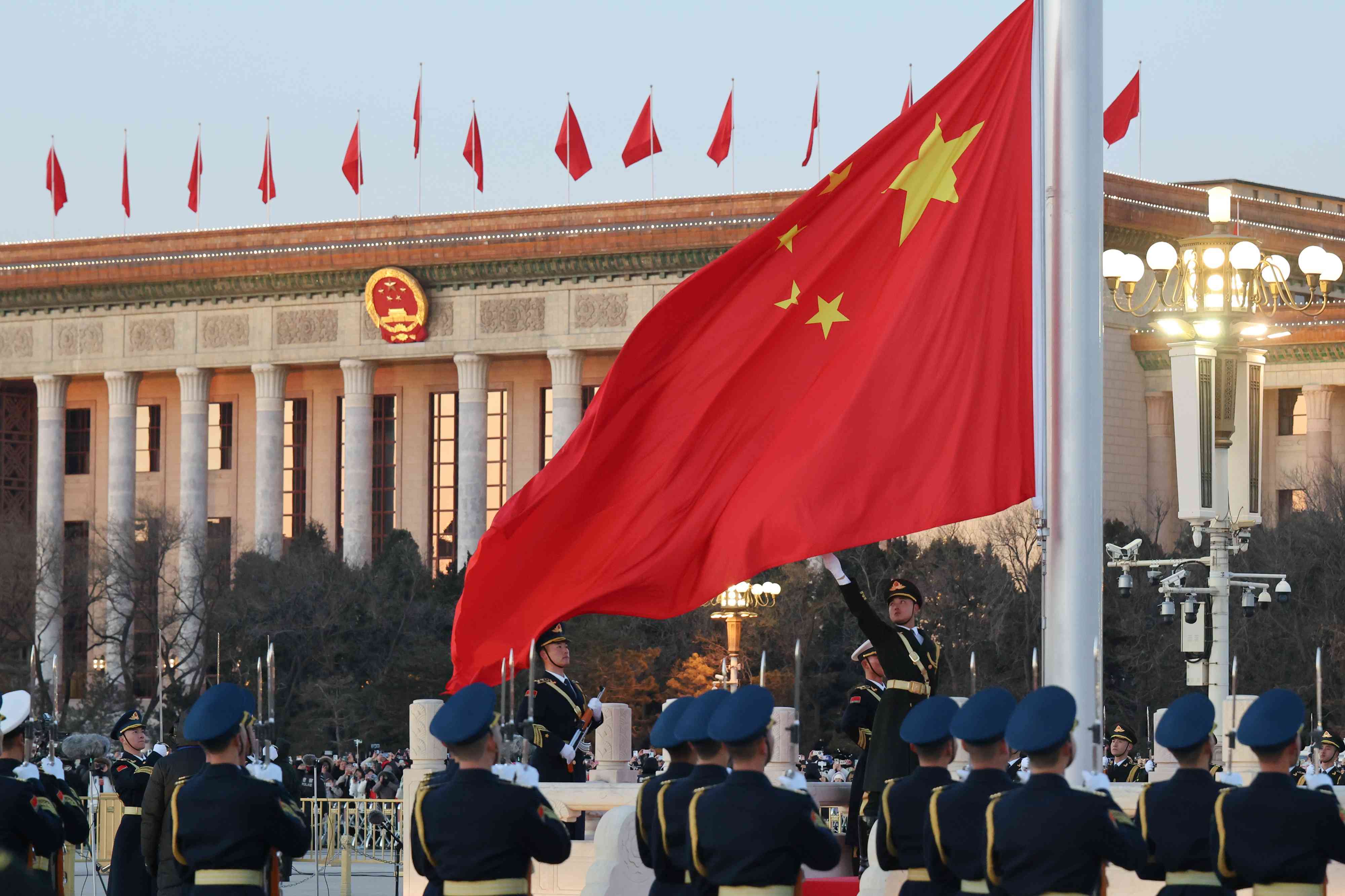 兩會在即|GDP目標料轉向「4.5%-5%」更具彈性,減息降準空間有限 兩會在即|GDP目標料轉向「4.5%-5%」更具彈性,減息降準空間有限