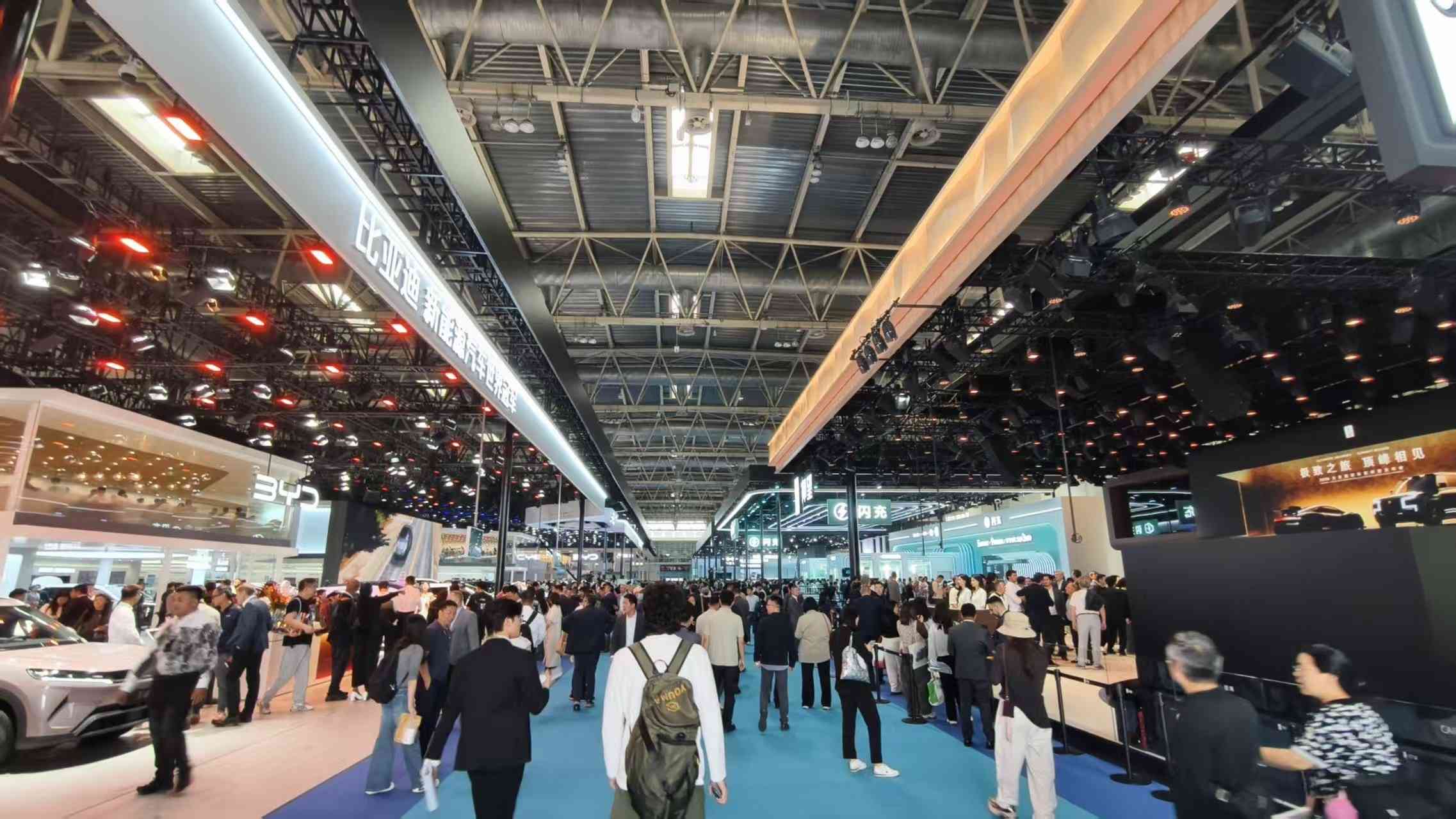 京城近觀｜北京車展SUV成C位，AI元素增多