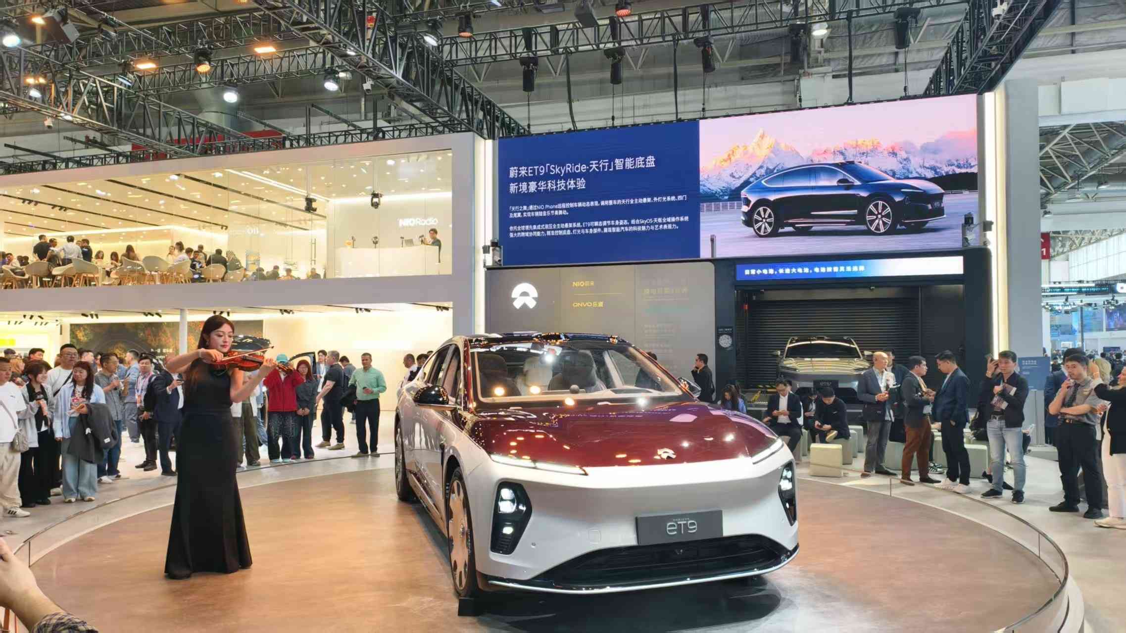 京城近觀｜北京車展SUV成C位，AI元素增多