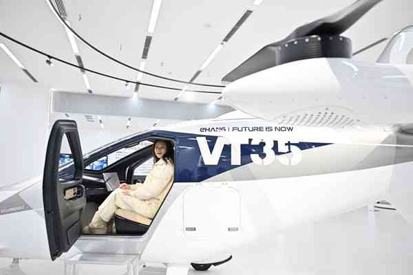 兩會 | FOCUS | 十五五開局「做減法」，工作報告看點速覽