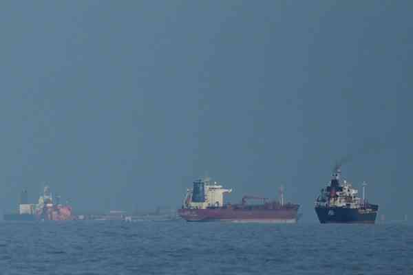 伊朗 | FOCUS | 「反向」封鎖霍爾木茲，侵侵之意不在油