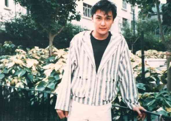 凍齡男神丨前TVB凍齡男神零濾鏡真面目曝光 滿臉老人斑眼袋極深 網民嘆︰歲月無情 凍齡男神丨前TVB凍齡男神零濾鏡真面目曝光 滿臉老人斑眼袋極深 網民嘆︰歲月無情