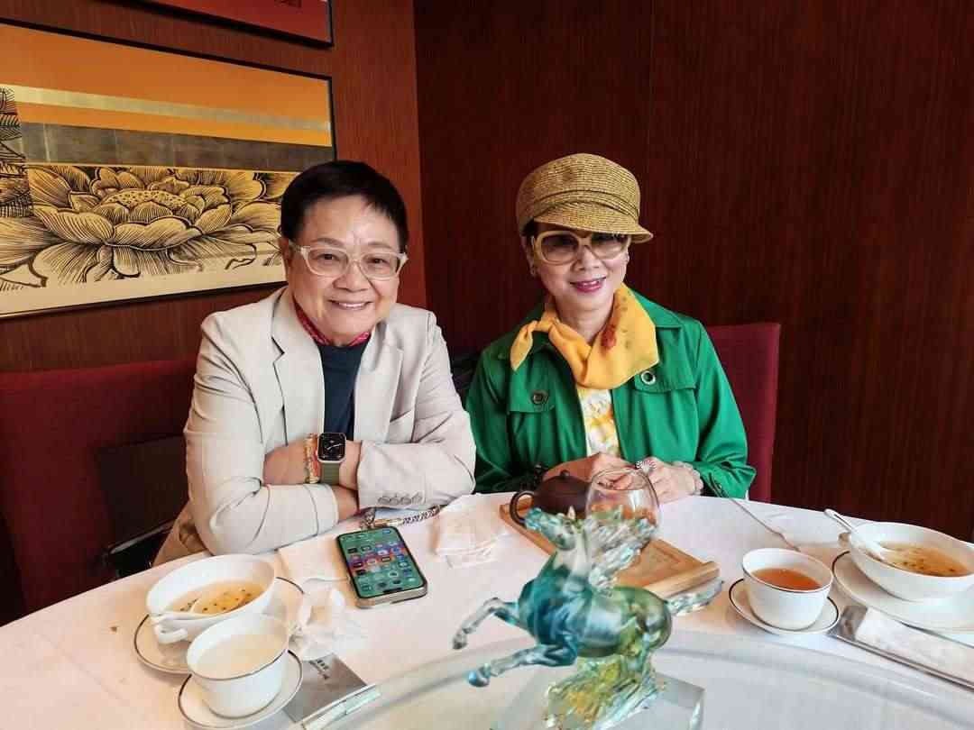 凍齡女神丨曾嫁入何東家族被譽「最美阿紫」 陳復生近況曝光貴氣迫人餅印女港大法律系畢業任主播 凍齡女神丨曾嫁入何東家族被譽「最美阿紫」 陳復生近況曝光貴氣迫人餅印女港大法律系畢業任主播