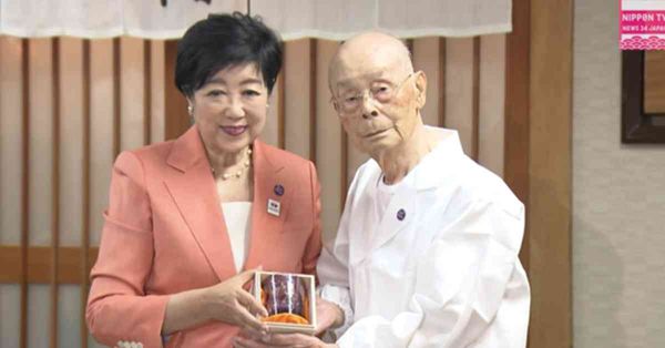 日本「壽司之神」100歲大壽，曾為奧巴馬服務，長壽秘訣仍想工作多5年
