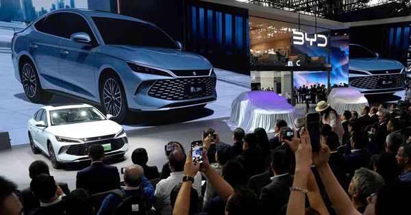 車企比拼｜新能源車4月成績出爐，比亞迪穩居首，小米搶杯羹