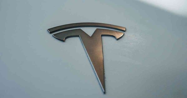 Tesla中港推新款Model Y，小米雷軍留兩字回應