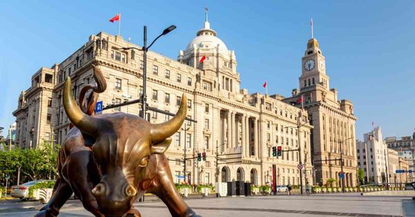 港股 | 午市前瞻 | 內銀派中息不代表全年派息增  理想累新勢力前景預期