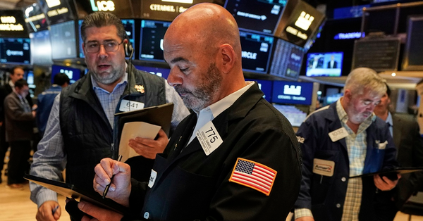 美股收盤 | 美股三大指數升跌不一，道指收市微升74點