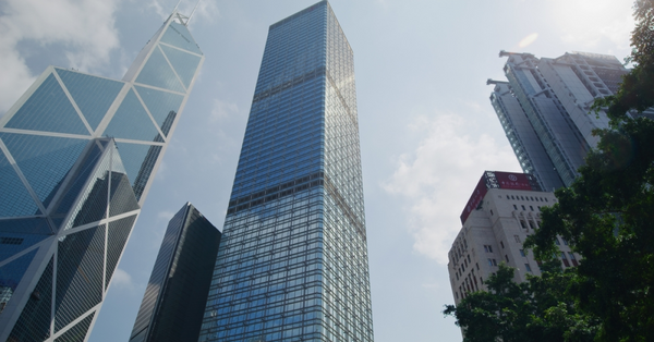 盤前攻略｜美股兩極道指大升半導體回吐，恒指25100上方重牛倉部署