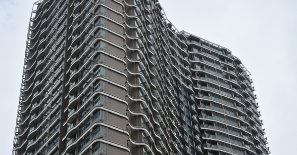 異動股｜新世界跌3%新地跌近2%，30年美債息率曾升破5.6厘