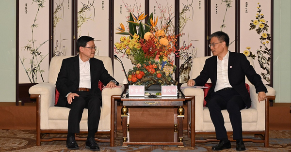 大灣區 | 李家超一行到佛山考察，晤佛山市委書記唐屹峰，稱保持緊密合作