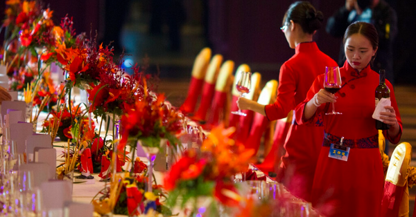 神州經脈 | 澳洲紅酒不徵反傾銷稅，滬指重上三千，騰訊否認裁員