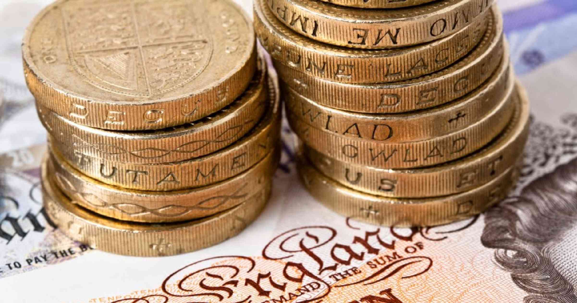 環球外匯 | 英國第三季GDP增長遜預期，英鎊匯價創兩年半新低