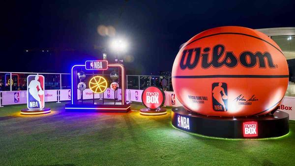 Kowloon Bay MegaBox｜Hong Kong's First Mall Sky-High NBA China Games Fan Party Debuts at MegaBox: 'MegaBox x NBA Sky Fever Game Viewing Party: Mavericks vs. Rockets'