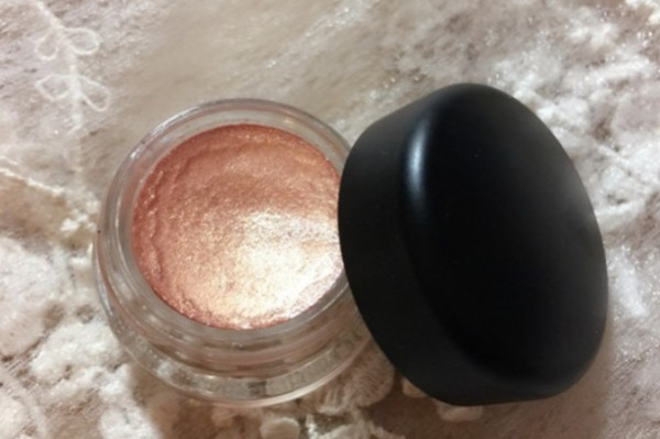 超易上手金銅色眼妝