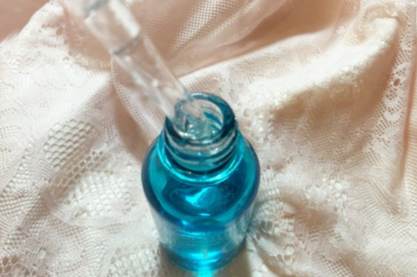 秋冬拯救皮膚的保濕精華