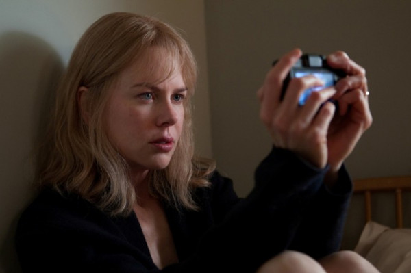 《別相信任何人》、《渴罪》黑暗驚悚之作