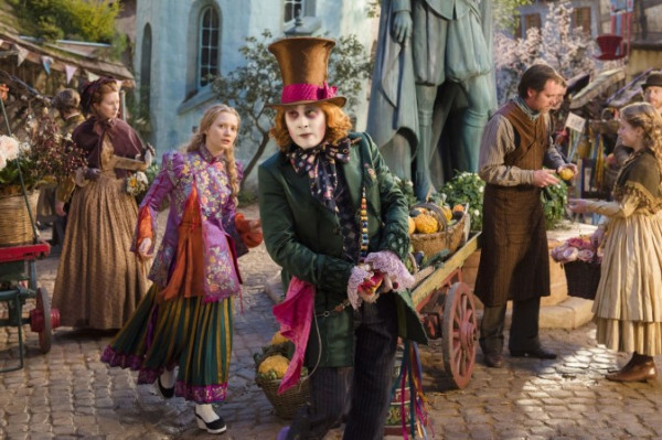 《愛麗絲夢遊仙境 2：穿越魔鏡》突破童話故事的框架