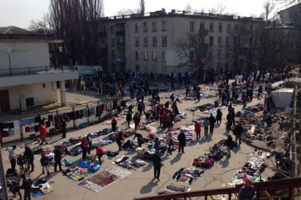 摩爾多瓦市集　令人驚喜的前朝遺物