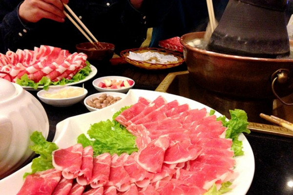 老北京．四人行．涮羊肉鍋