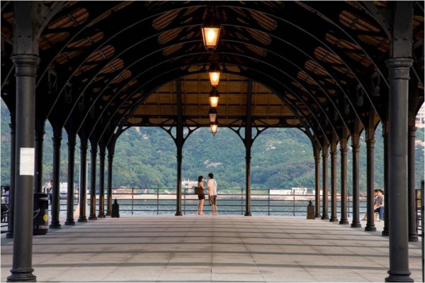 赤柱地標背後：透視其中政治角力