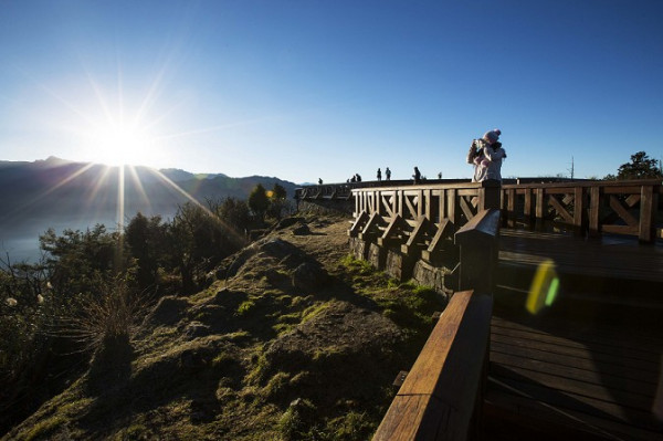阿里山之旭日傳奇