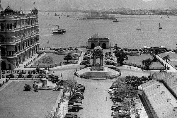 皇后像廣場沒銅像