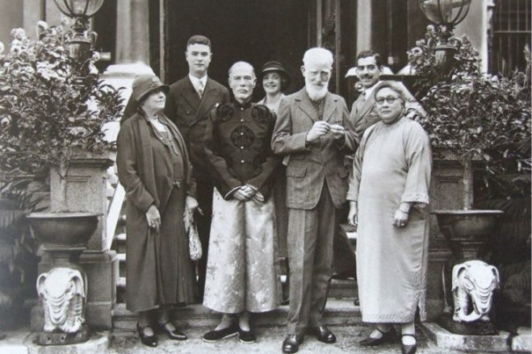 蕭伯納論大學教育