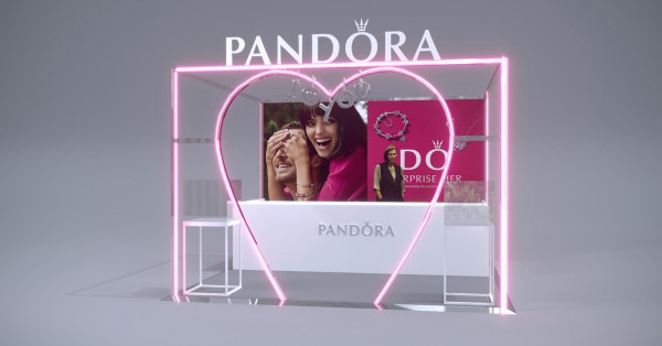 Happy Valentine’s Day ! PANDORA 情人節期間限定店甜蜜登場