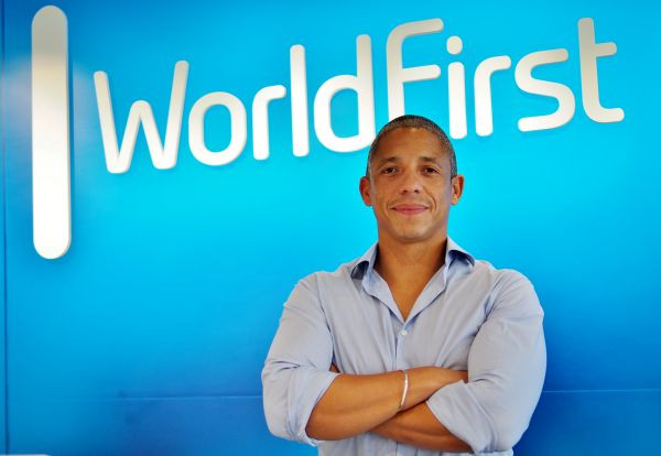 金科藍海(一): World First: FinTech帶來方便 客戶安心最重要