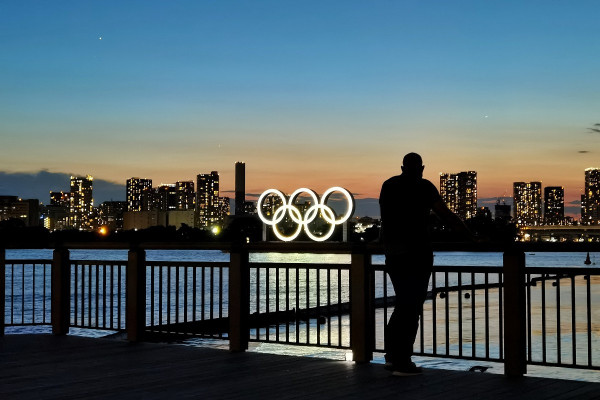 開幕在即。東京奧運開幕禮將於今晚舉行，出席人數料減至不足千人。