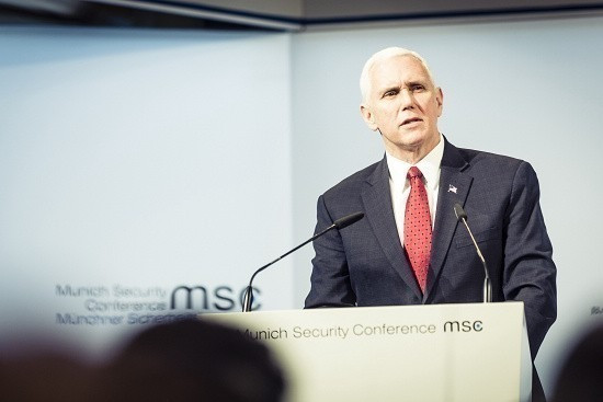 美航母未赴北韓 華府消息亂捱批