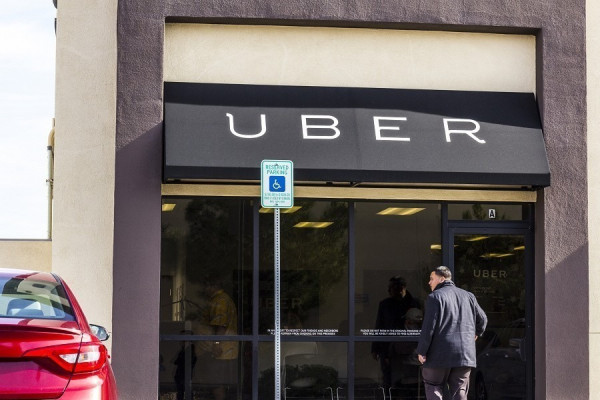 Uber無人車撞斃途人 北美測試叫停