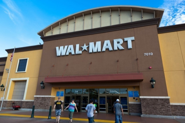 新舊零售商混戰 沃爾瑪績後重挫