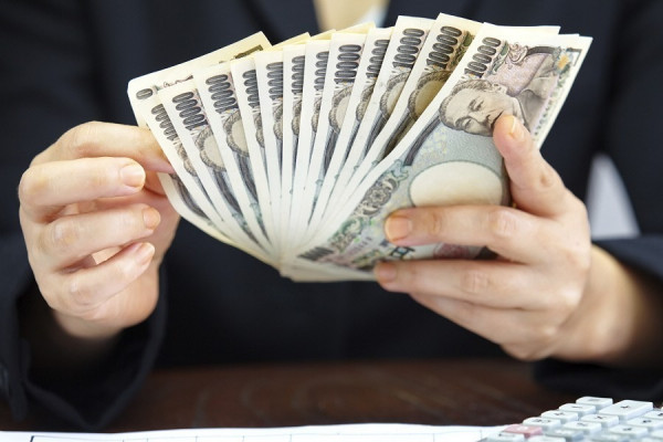 日央行考慮 2019年退市