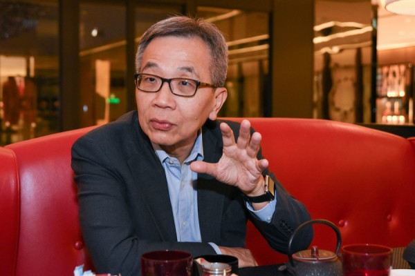 數碼通:手機月費提價空間有限 反擊價格戰不手軟無底線