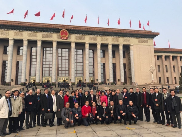 【兩會直擊】譚耀宗當選人大常委 宣傳修憲推廣大灣區為首要任務