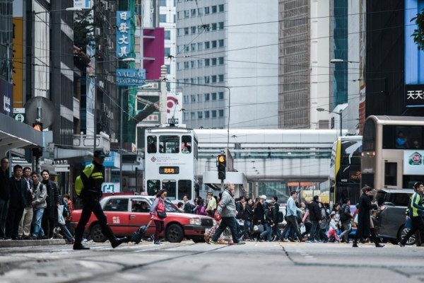【回顧展望－經濟把脈】零售市道前景蒙陰霾 明年增長勢減弱