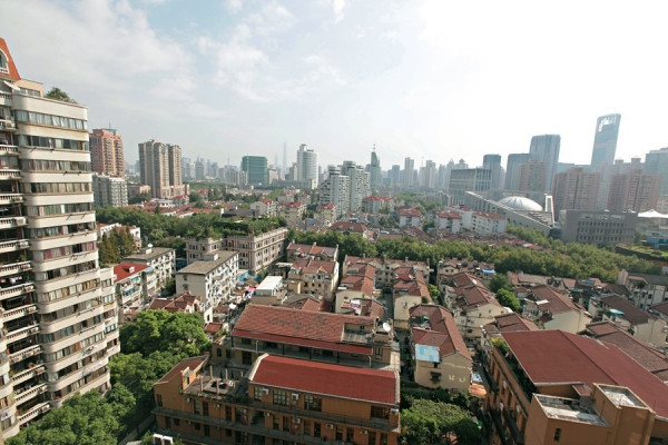 銷售料達標 弘陽地產估值吸引