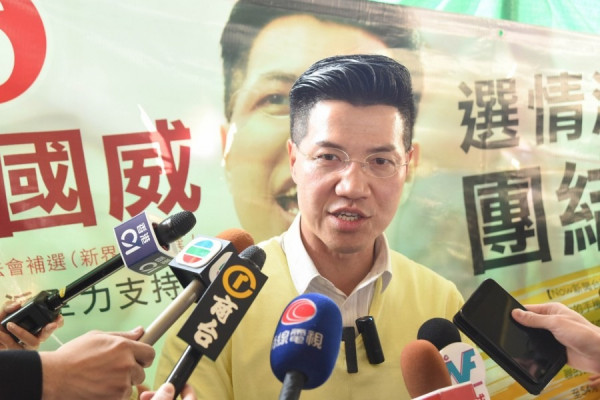 范國威宣布告急：投票率低將有利建制派「鐵票效應」
