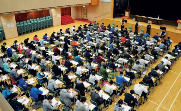 【新冠肺炎】中學文憑試下周五開考 若疫情轉壞不排除腰斬