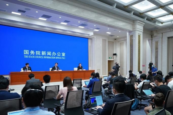 【國安立法】張曉明：謠傳港鐵太子站打死人將不滿指向警方或犯罪