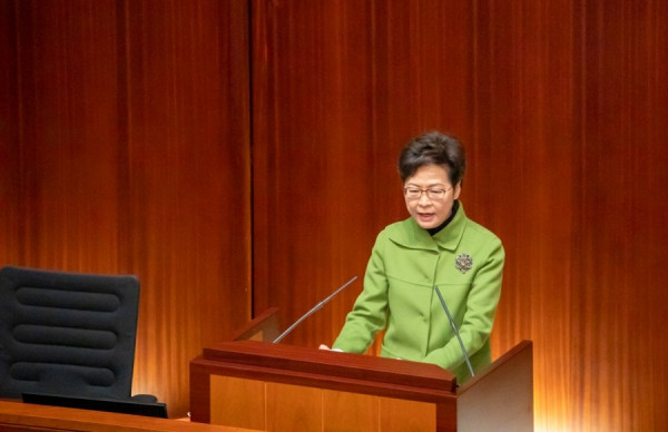 【答問大會】林鄭提五大立法建議：區議員須宣誓、「起底」列刑事