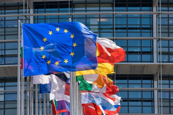 【FOCUS】意歐各自押注 聖誕「驚喜」or「驚嚇」快揭盅