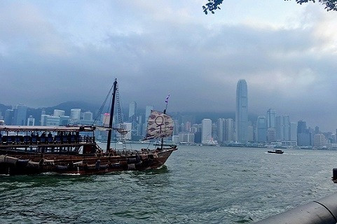 【FOCUS】內地經濟最壞仍未至 港股小心大震盪