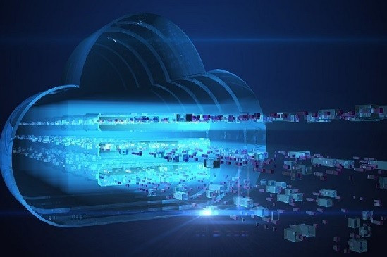 【FOCUS】巨擘逐鹿　鬥到「雲」上